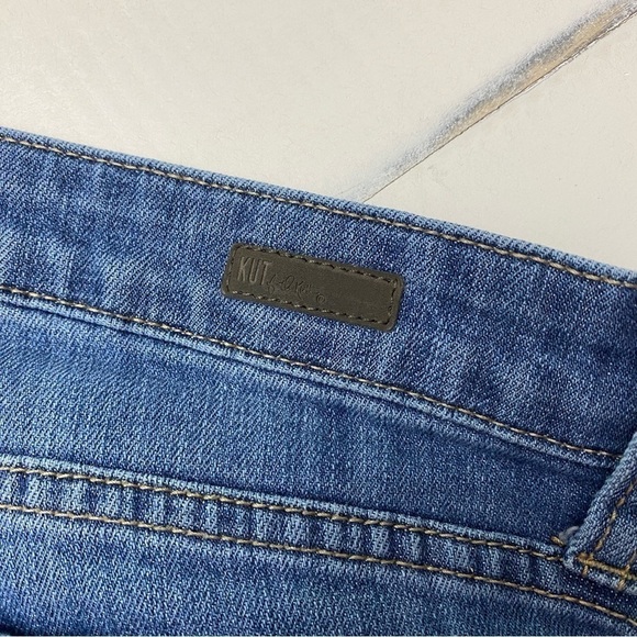 Kut from the Kloth Boyfriend Mid Rise Jeans Ripped Well Loved Women Size 10 - Picture 12 of 16